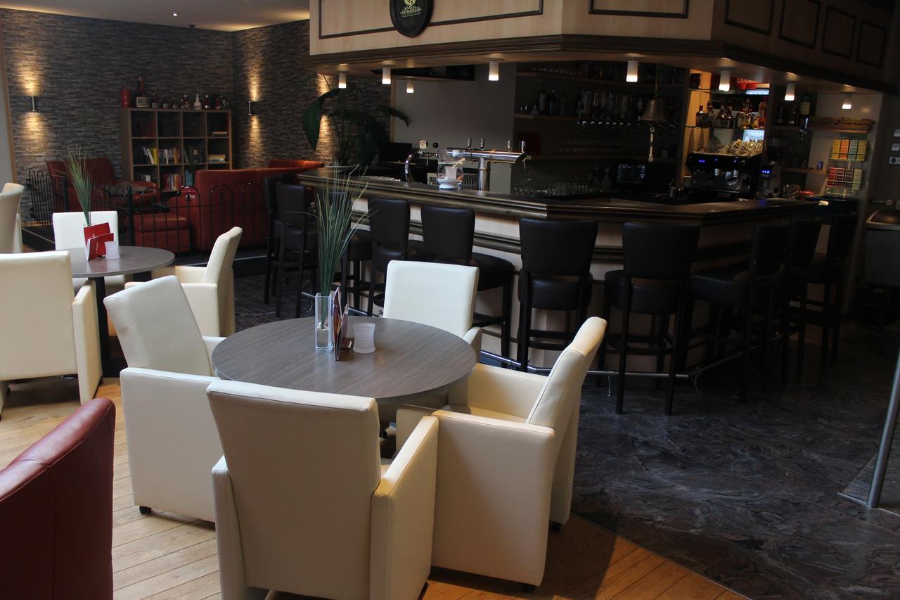 Hotel Restaurant 'T Klokje Renesse Exteriör bild