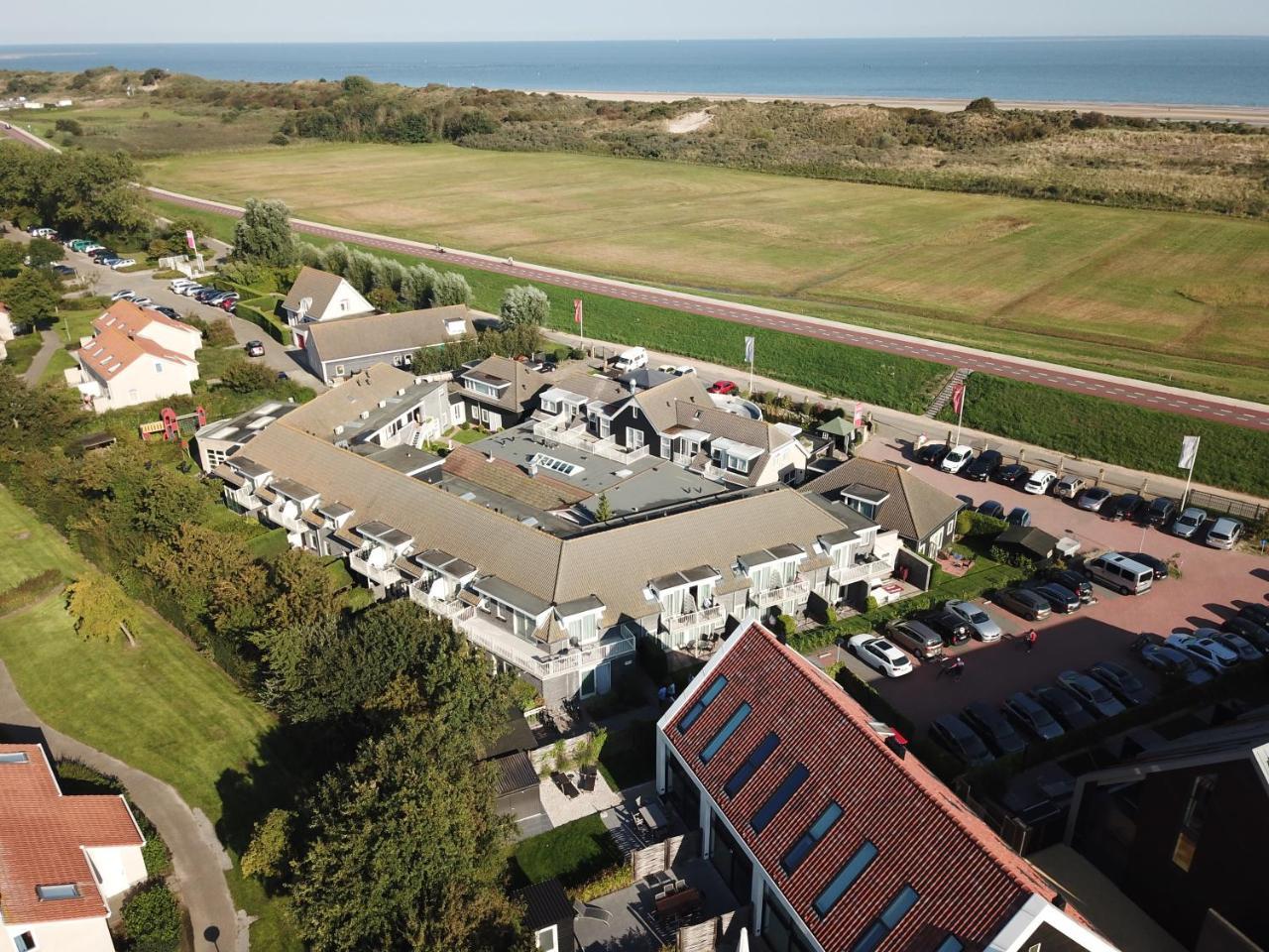 Hotel Restaurant 'T Klokje Renesse Exteriör bild